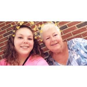 Meet your Posher, Natalie